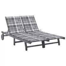   vidaXL 2 személyes szürke tömör akácfa kerti napozóágy párnával