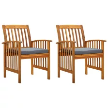 vidaXL 2 db kerti tömör akácfa étkezőszék párnákkal