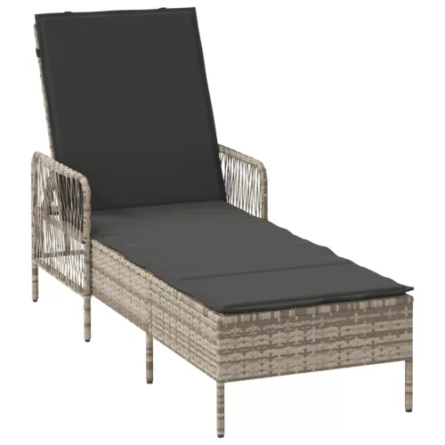vidaXL Napágy Világosszürke PE rattan 157 x 55 x 92 cm Összecsukható