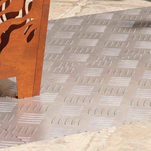 vidaXL Rácsos lemezek 4 pcs Ezüst 90 x 40 cm Alumínium