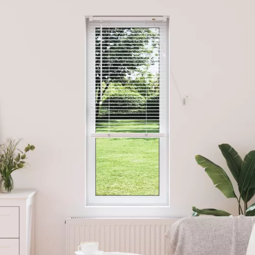 vidaXL Zsaluzia Állítható Fehér 150 x 40 cm PVC