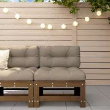   vidaXL mézbarna tömör fenyőfa középső kanapé párnákkal
