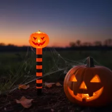 LED-es szolár lámpa - töklámpás