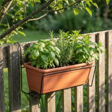 Virágosláda tartó - fém, fekete - korlátra - 40 x 22 cm