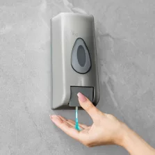   Szappanadagoló - kézzel működtethető - 350 ml - fali - ezüst