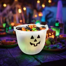 Halloween-i dekoráció - vödör - 2 féle - 20 x 16 cm