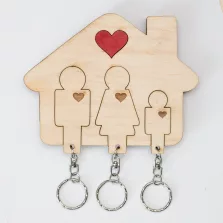 Szíves családos fali kulcstartó (apa-anya-fiú)